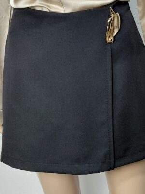 jupe short.