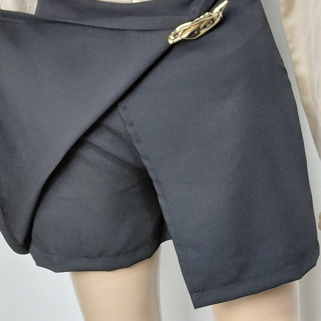 jupe short.