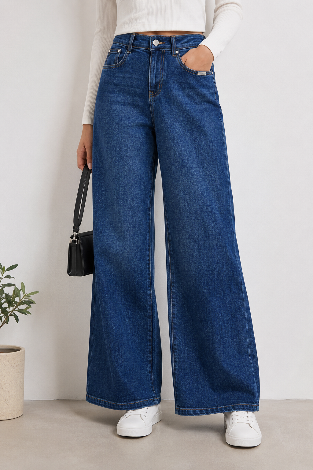jeans large évasé. jeans large évasé.