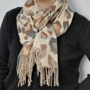 Écharpe à floches.